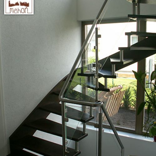 freitragende-treppe-si77-1